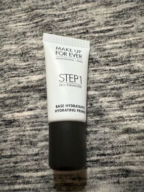 Makeup Forever STEP1 Hydrating Primer - White and Black Tube